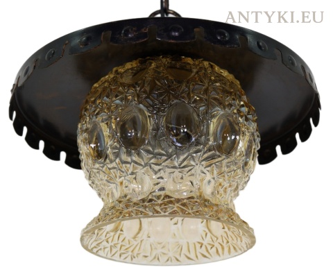 Rustykalna lampa wisząca vintage ze szklanym kloszem – lata 70.