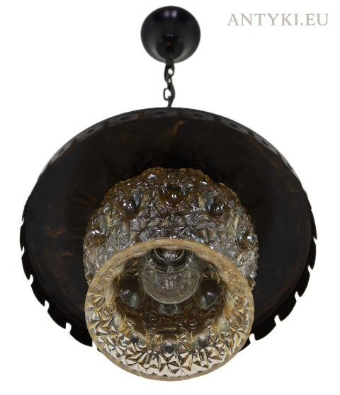 Rustykalna lampa wisząca vintage ze szklanym kloszem – lata 70.