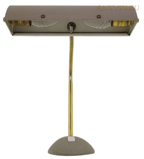 Lampa biurkowa vintage w klasycznym stylu