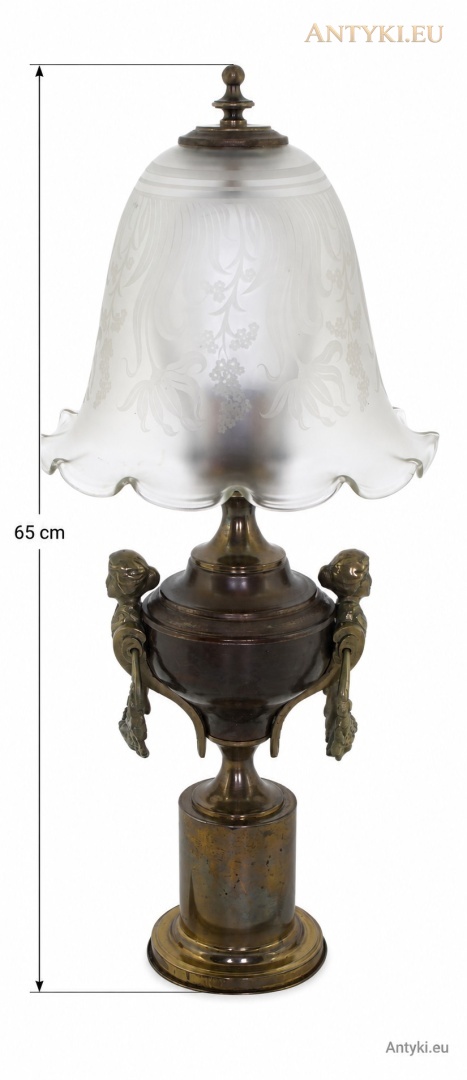 mosiężna lampa stołowa z oznaczoną wysokością 65 cm