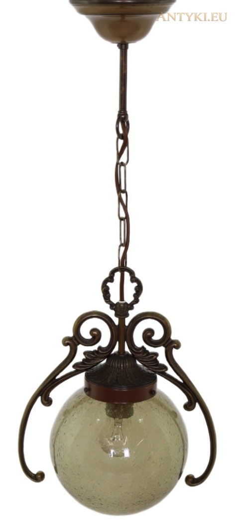 lampa z Francji z łańcuchem i ozdobnym oczkiem zawieszenia