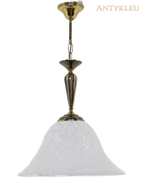 mosiężna lampa wisząca z dzwonowym kloszem ze szkła o nieregularnym wzorze