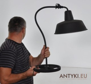 Duża lampa designerska do LOFTu, pubu, klubu.