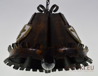 Lampa rycerska templariuszy kuta lampa rustykalna do zamku karczmy oświetlenie do gospody