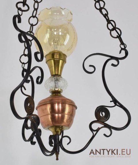 Lampa sufitowa rustykalna do kuchni kawiarenki knajpy. Lampka kuchenna nad stolik. Styl rustyk.