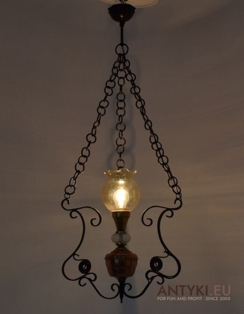 Lampa sufitowa rustykalna do kuchni kawiarenki knajpy. Lampka kuchenna nad stolik. Styl rustyk.