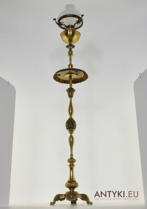 Muzealna lampa naftowa podłogowa. Oświetlenie naftowe Art Nouveau. Prawdziwe antyki.