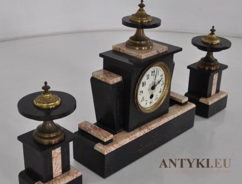 Muzealny zegar kominkowy z przystawkami prawdziwy antyk do dworu pałacu