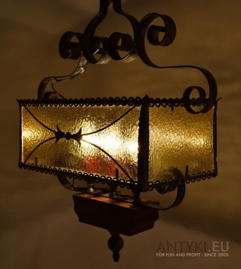 Oryginalna lampa sufitowa rustyk żyrandol rustykalny rasowy styl do dworku gospody