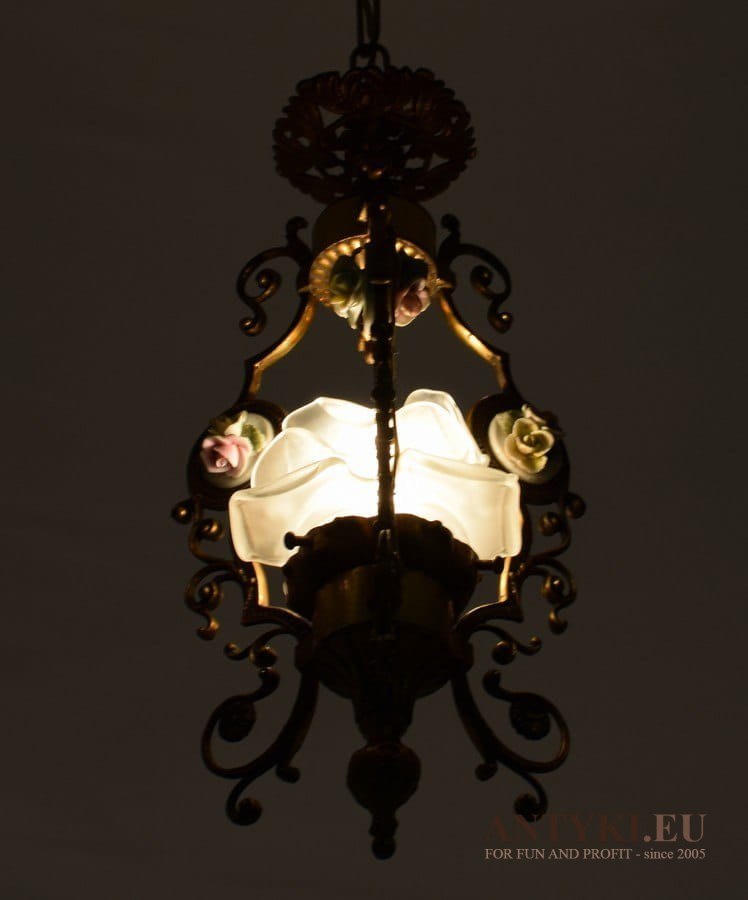 Romantyczna lampa sufitowa do ganku holu lampka nostalgiczna do wiatrołapu