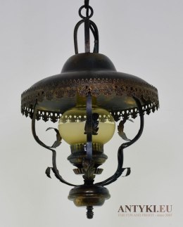 Rustykalna lampa sufitowa. Dekoracyjna lampa wisząca ze Szwajcarii.