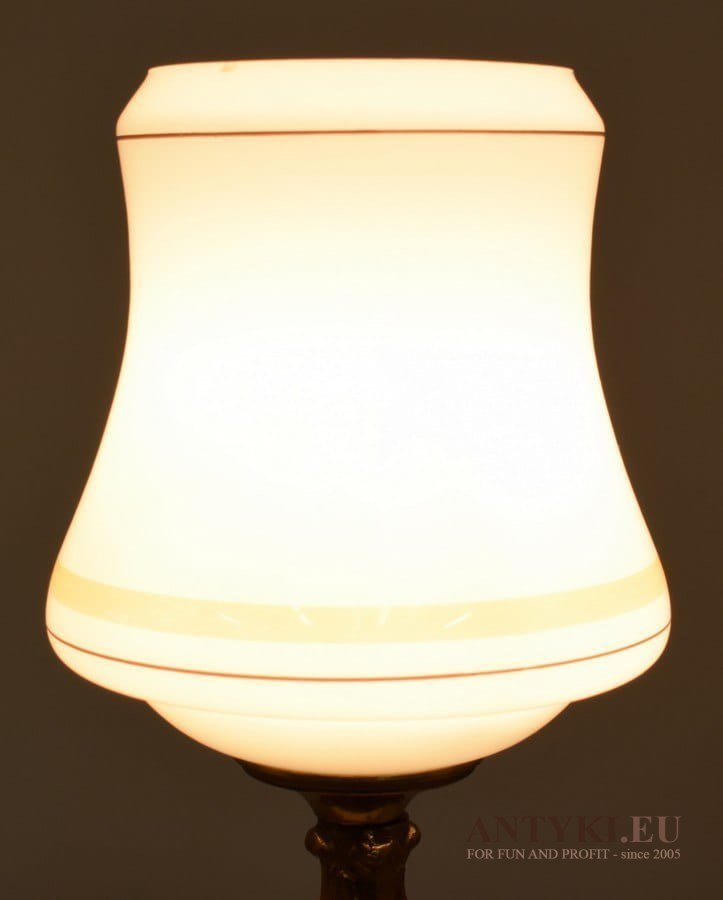Rustykalna lampa wiejska góralska lampka na stolik nietypowe oswietlenie ruralistyczne