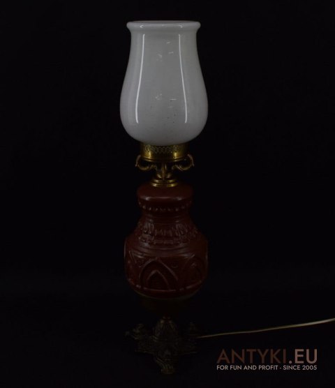 Rustykalna lampka włościańska lampa retro vintage nietuzinkowe oświetlenie na stolik