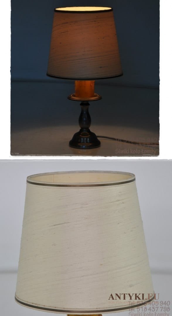Stara srebrna lampka stołowa z abażurem.