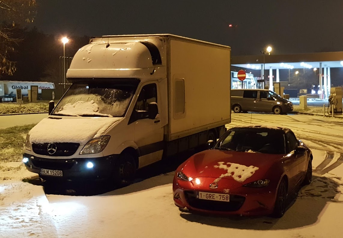 Gdzie kupić antyki? Prawdziwe wyprawy, trud codzienności i magia odnalezionych skarbów